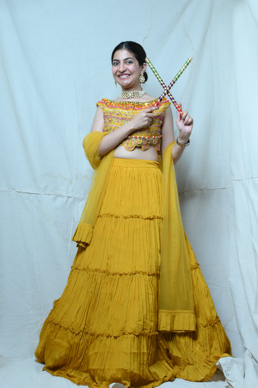 Mustard lehnga