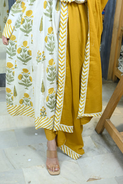 Musturd jaipuri print suit