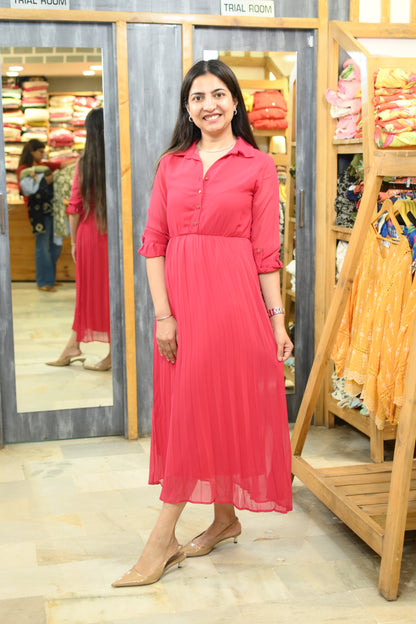 Solid pleated dress pink