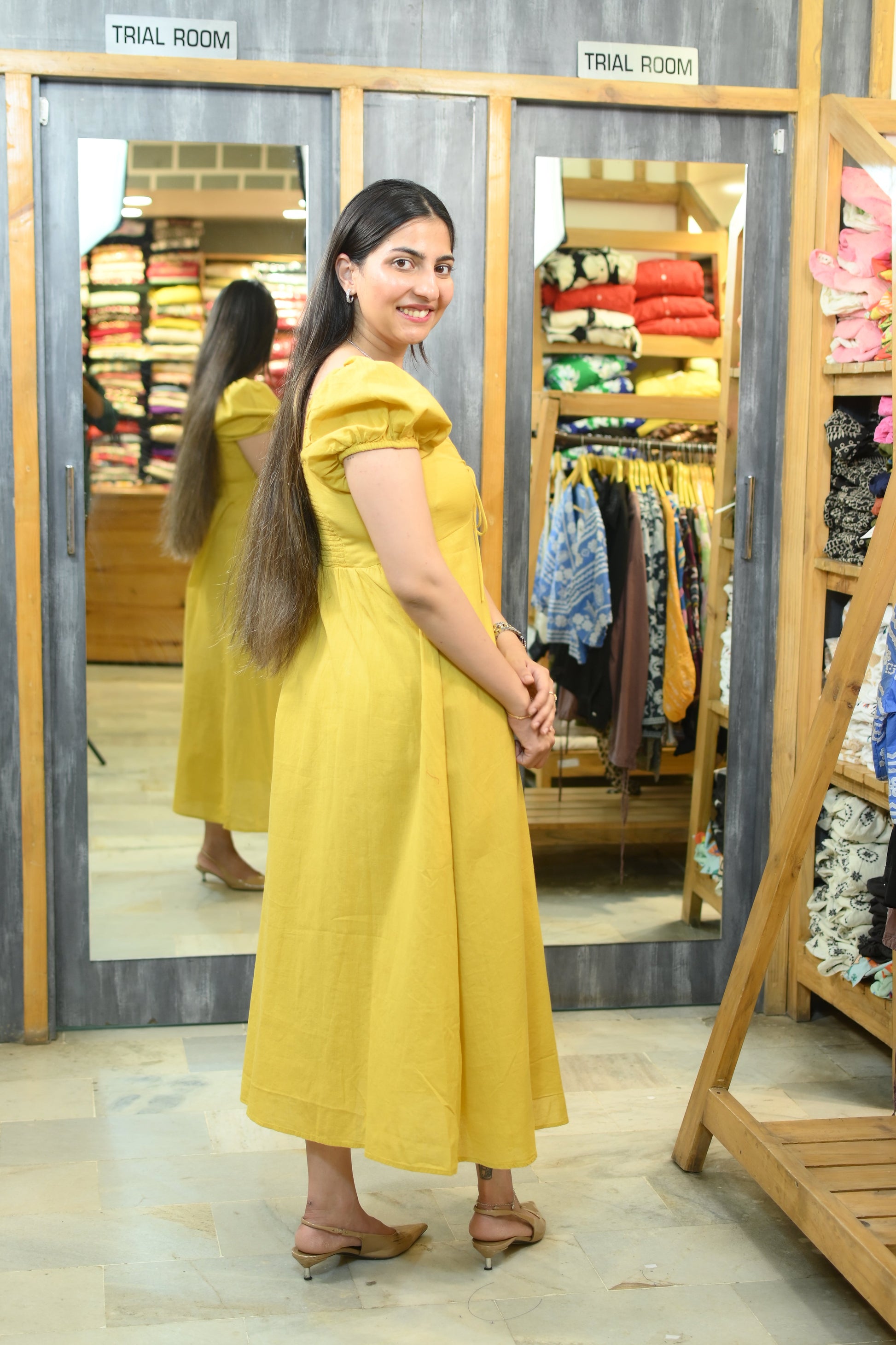 Banana yellow linen dress - Yáshicá